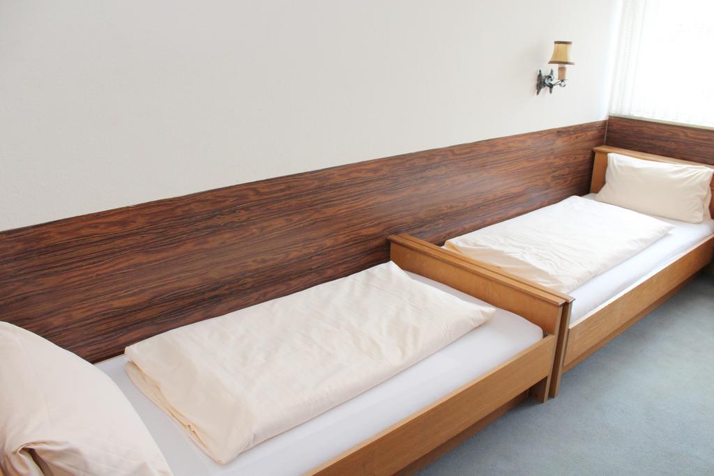 Hotel Hottmann Stuttgart Rum bild
