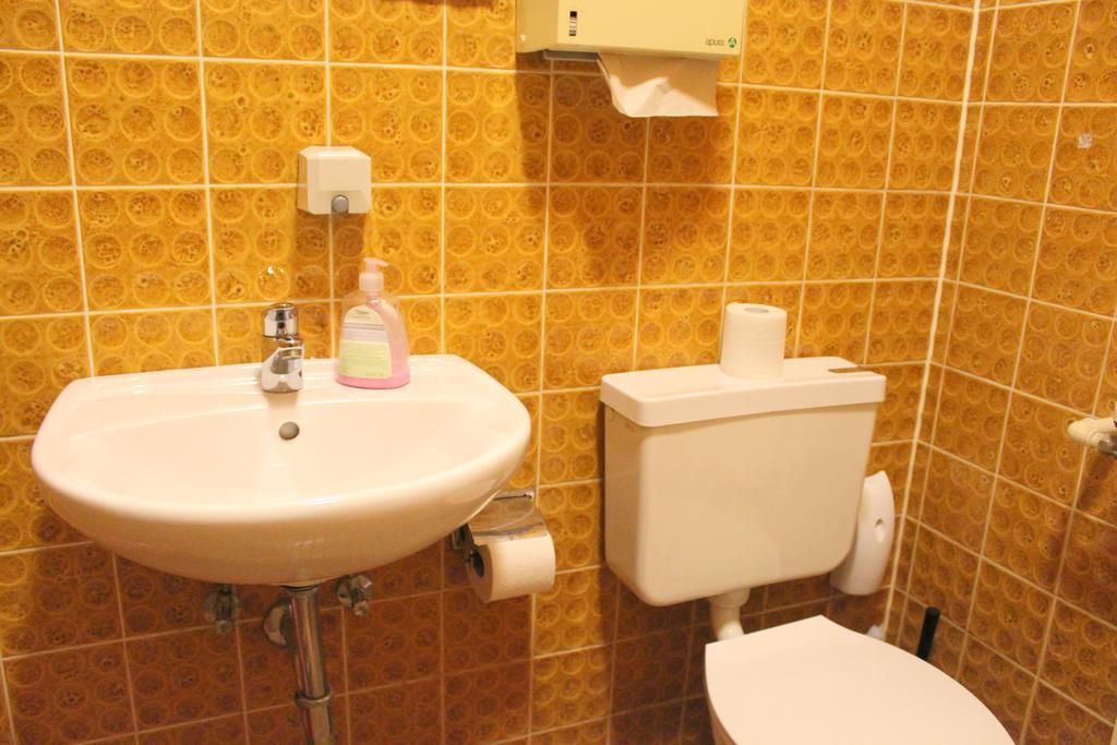 Hotel Hottmann Stuttgart Rum bild