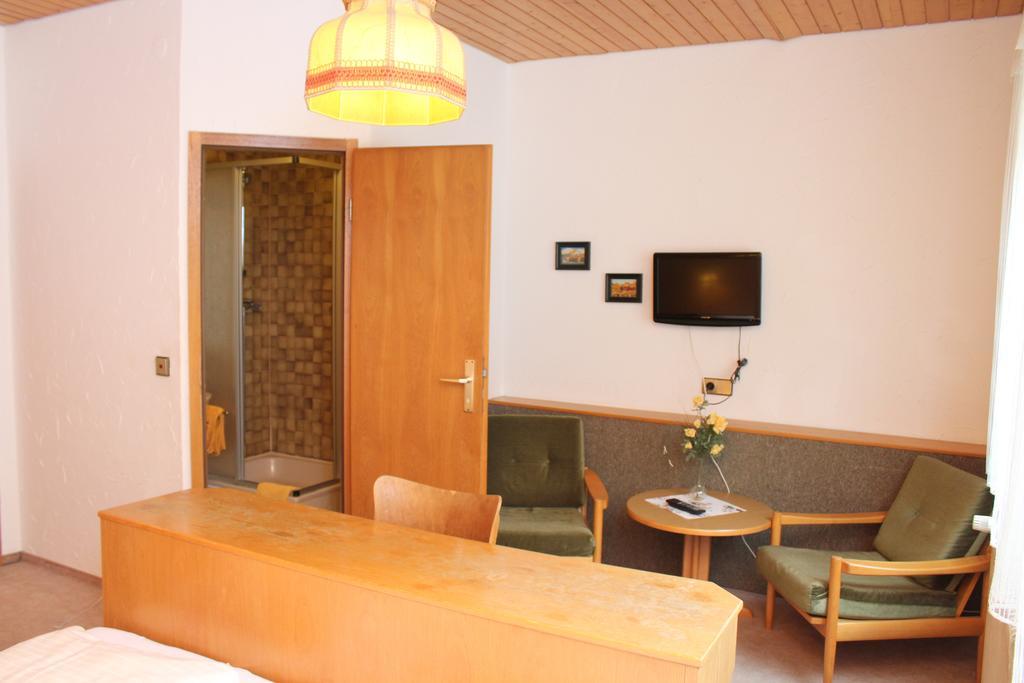 Hotel Hottmann Stuttgart Rum bild